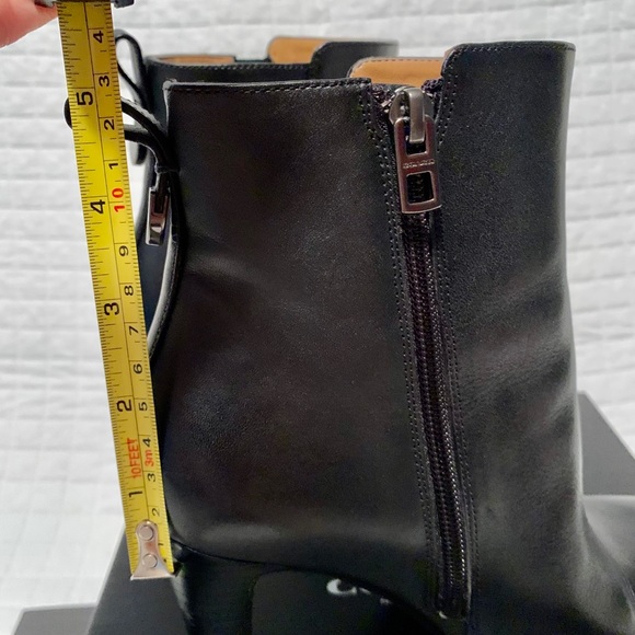COACH LEATHER ANKLE BOOTS - Picture 5 of 6
